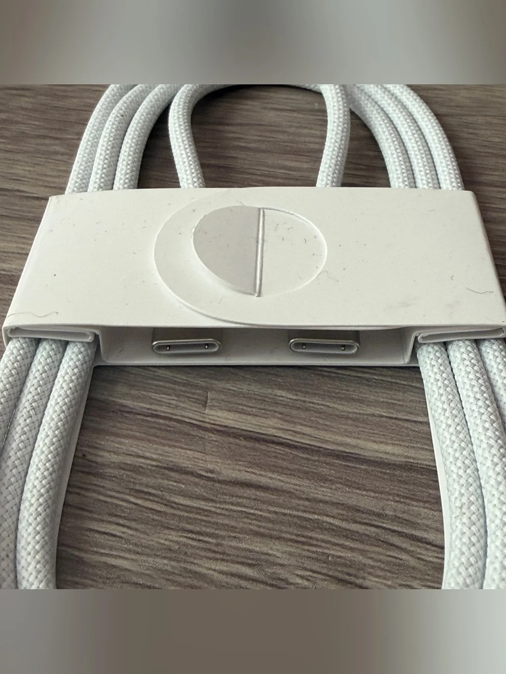 Apple 1M Woven USB-C to USB-C Charge Cable OEM 3 Feet NEW